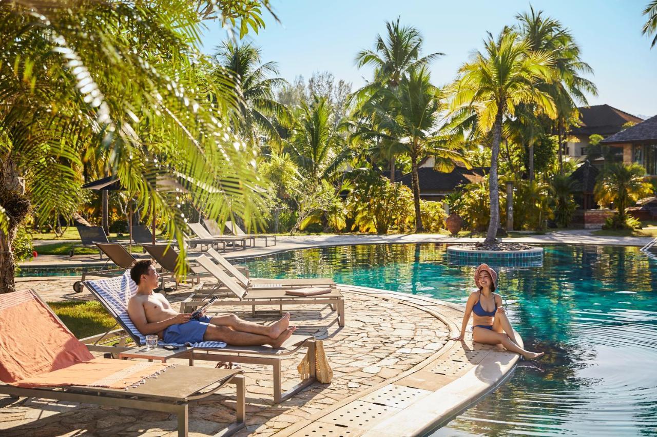 Hotel Robinson Khao Lak Exteriér fotografie